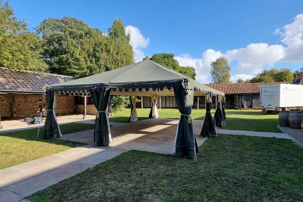 Exterior Image of a 9x6m Awning with Jasmine Linings.