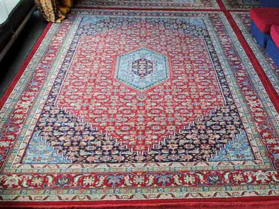 A 2x3m Burgundy Persian Carpet - Event Hire