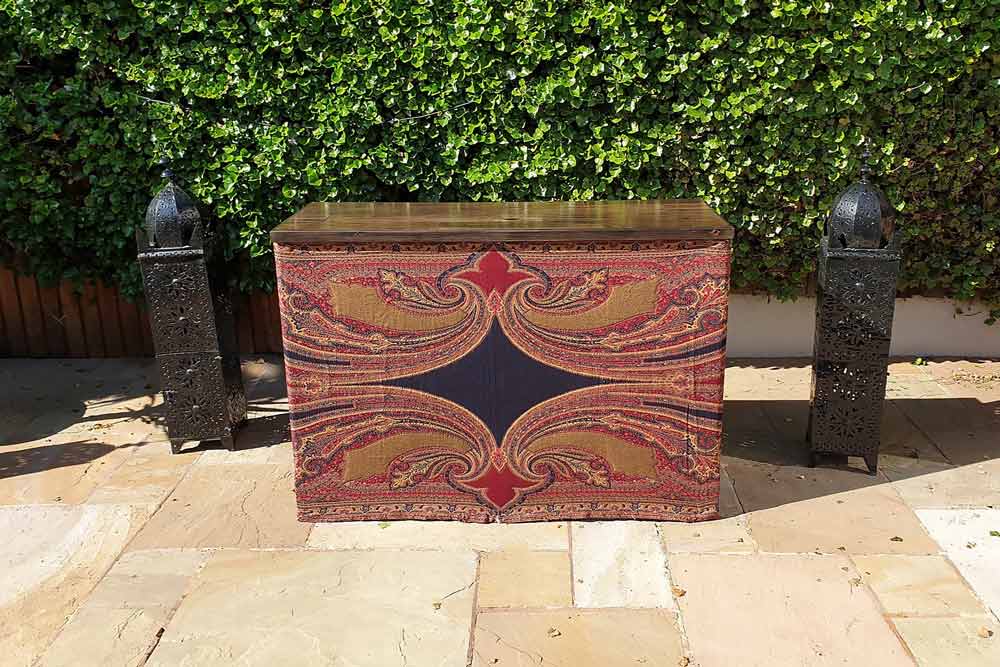 An Arabian Bar Unit - Indian Wedding Party - Large Candle Lanterns